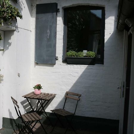 Kleines, Gemuetliches Haeuschen Apartment Monchengladbach Luaran gambar