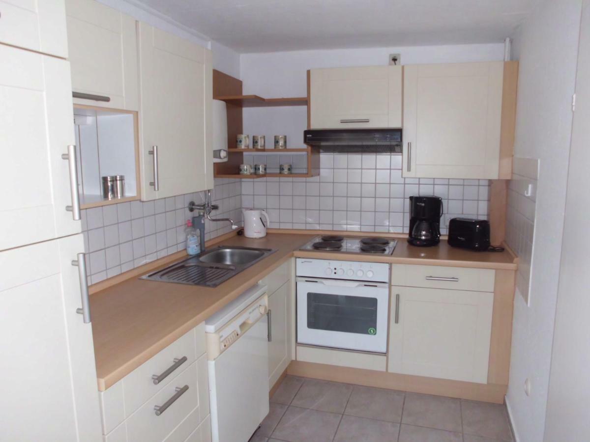 Kleines, Gemuetliches Haeuschen Apartment Monchengladbach Luaran gambar